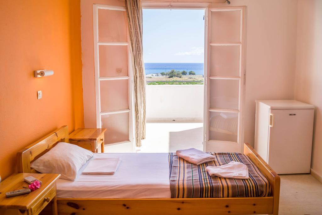 Monolithos Hotel Quarto foto